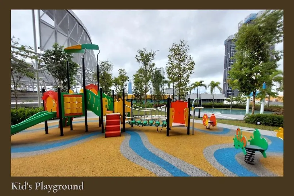 Pool Oasis In The City - 10 Mins Drive To Klcc Kuala Lumpur Apartment